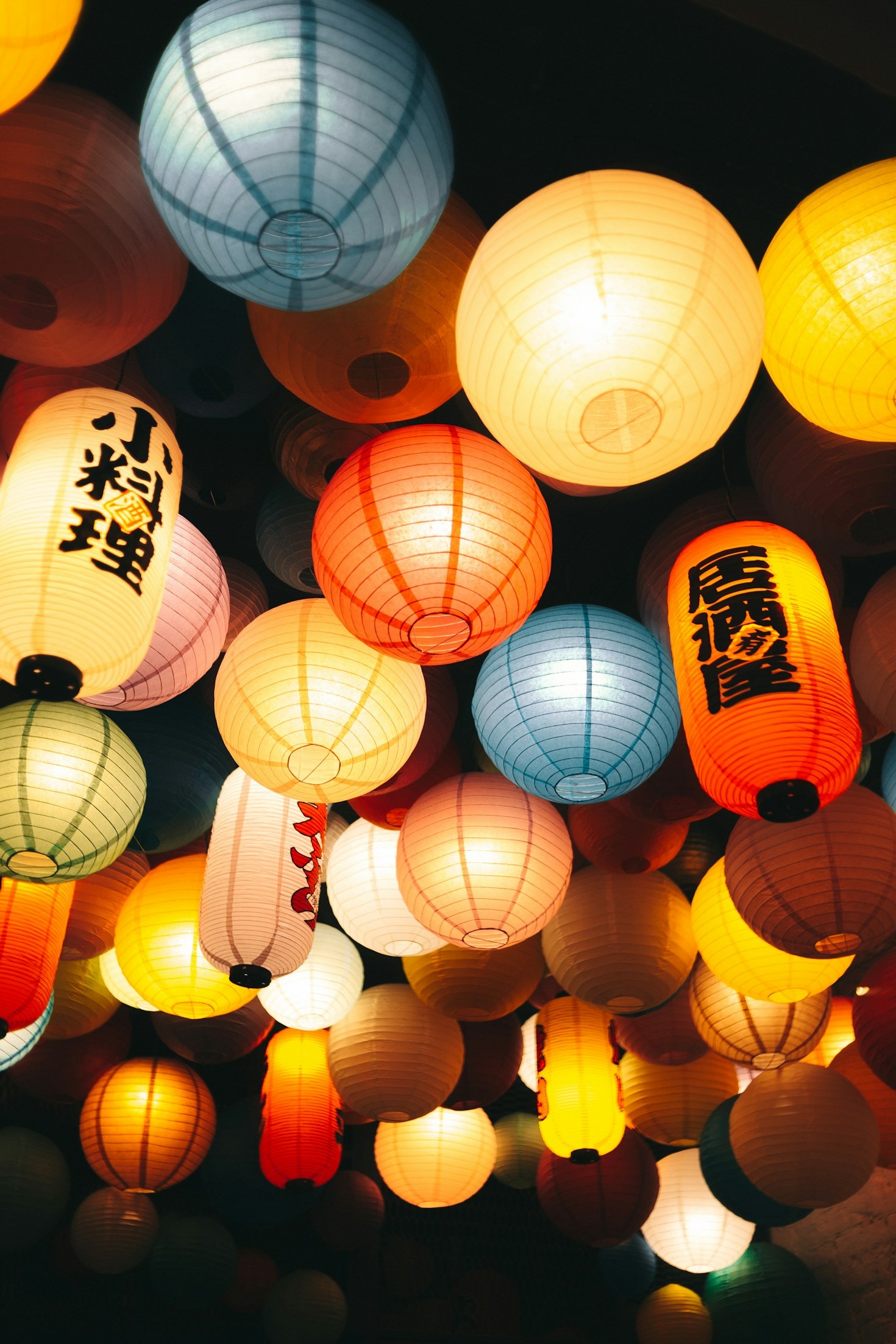 Personalized Travel Itineraries for Hangzhou Adventures